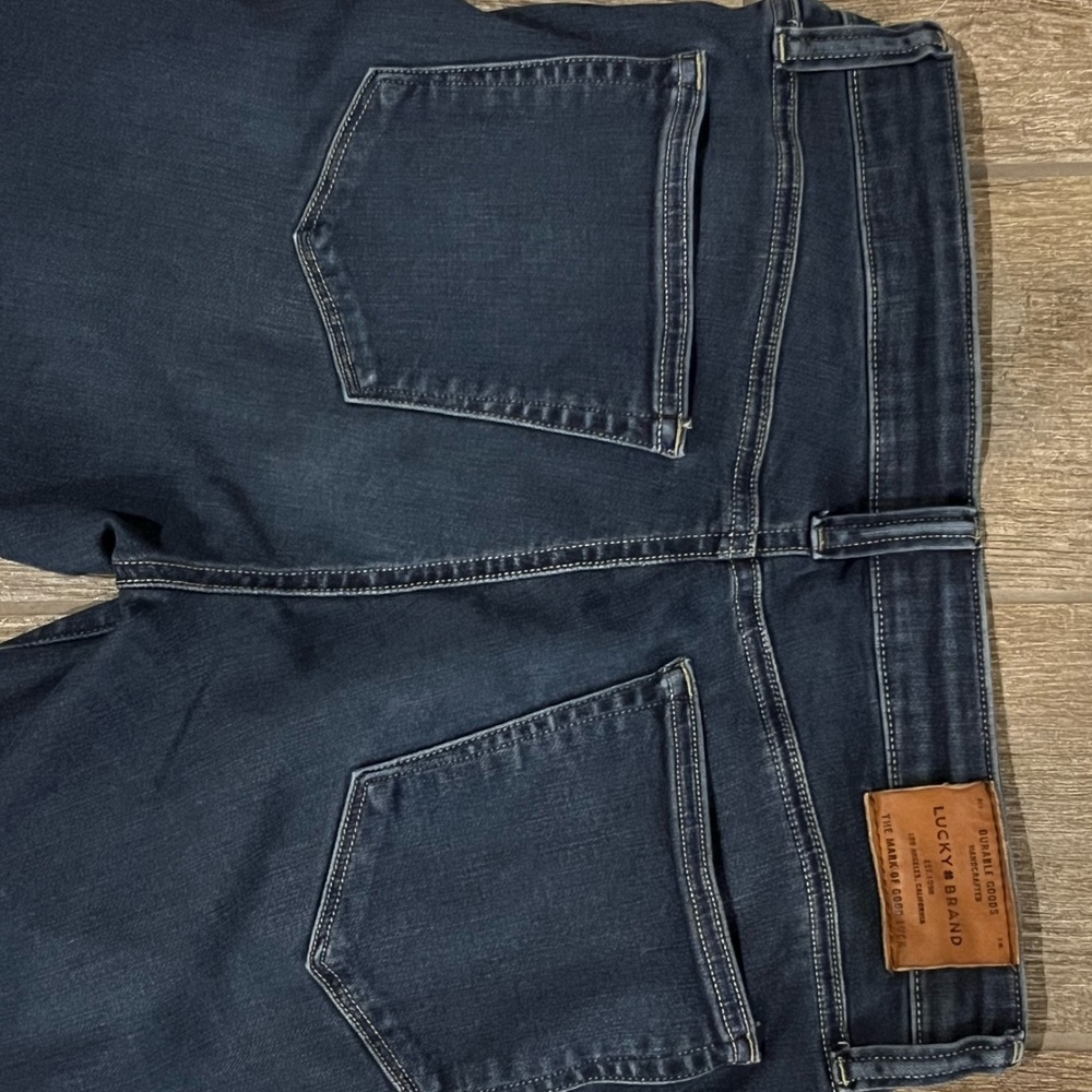Jeans - Picture 4 of 5